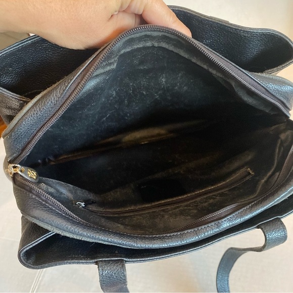 Francesco Biasia Vintage Black Italian Leather Handbag - Picture 14 of 16